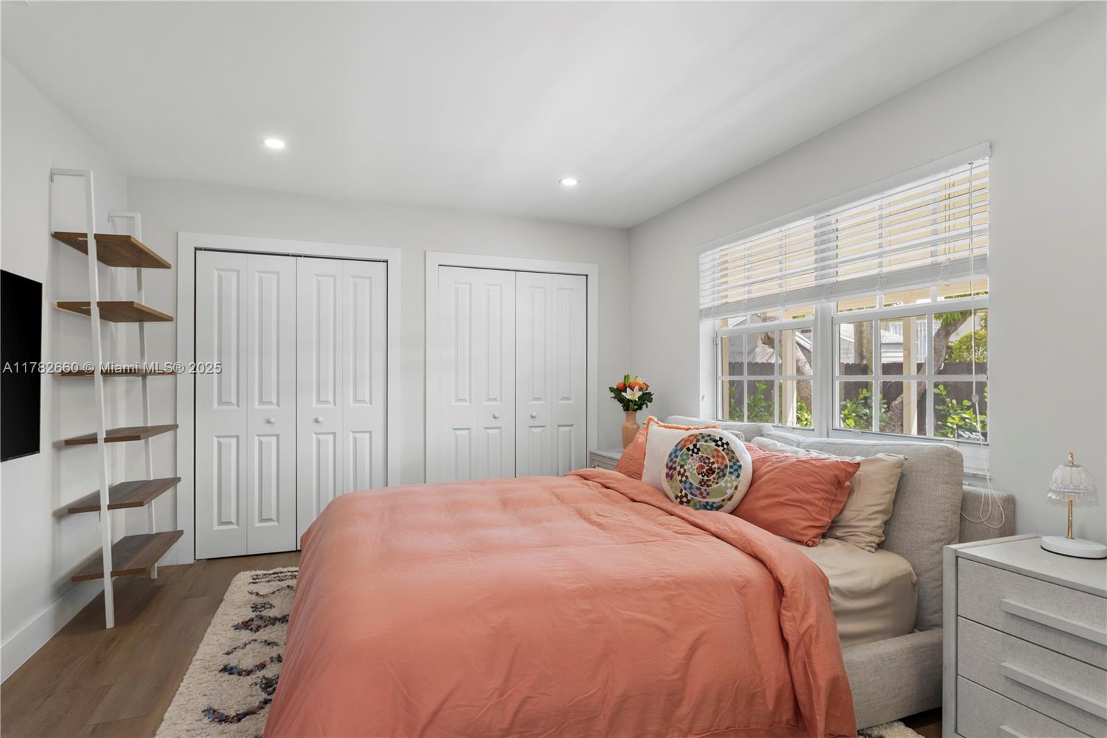 BIRD ROAD ESTATES - Residential