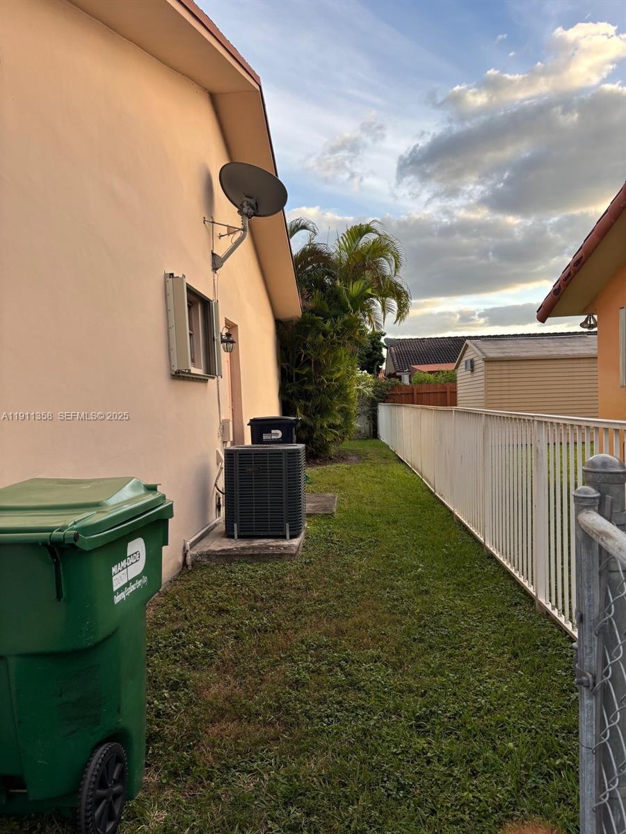 WEST GDN 1ST ADDN SEC 1 - Residential