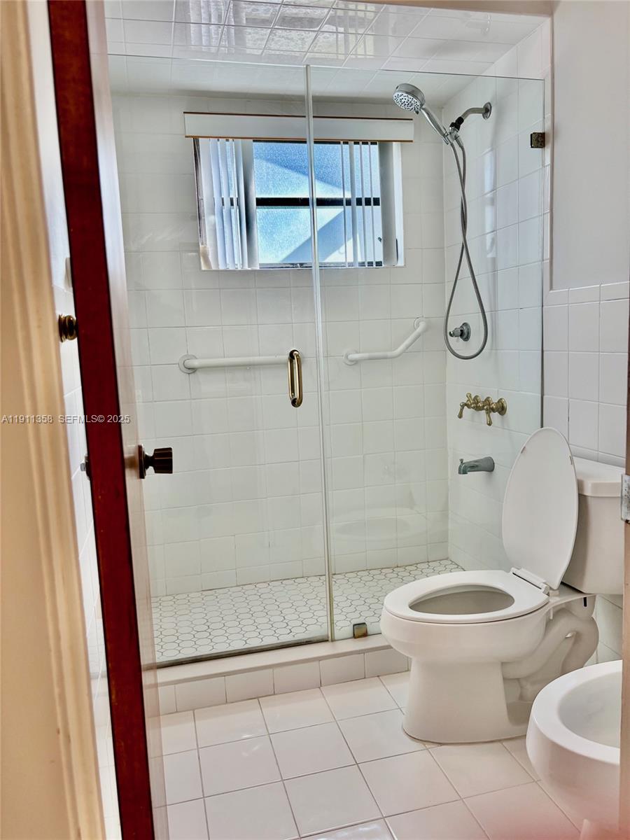 WEST GDN 1ST ADDN SEC 1 - Residential