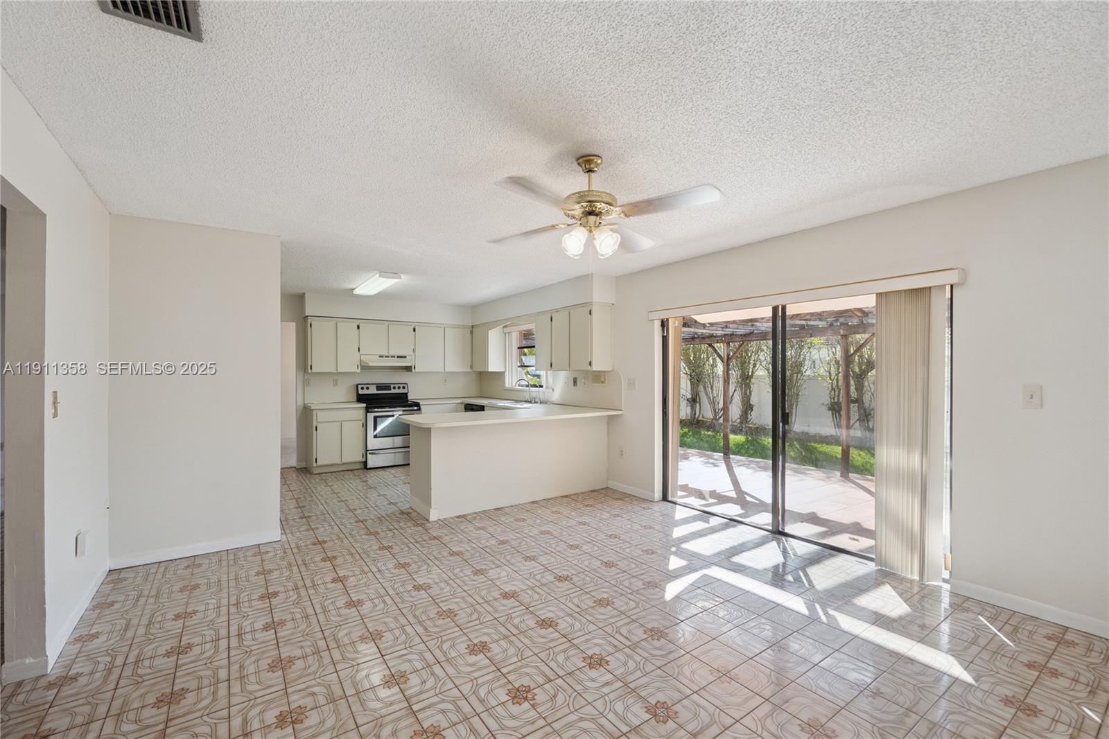 WEST GDN 1ST ADDN SEC 1 - Residential