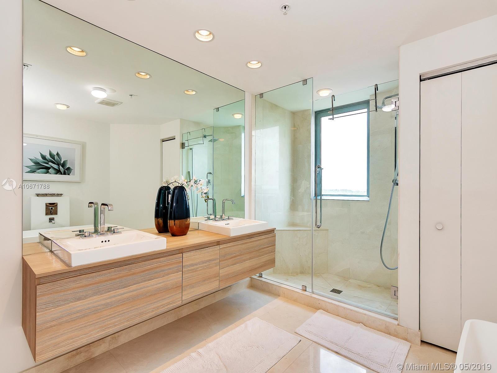 MARINA PALMS RESIDENCES S - Residential Lease