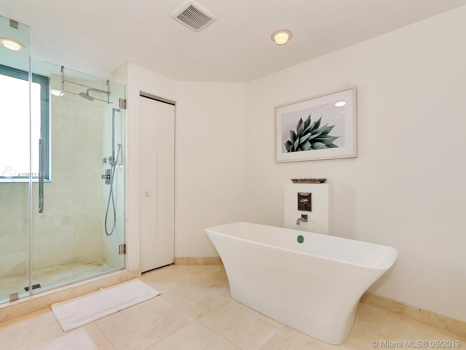 MARINA PALMS RESIDENCES S - Residential Lease
