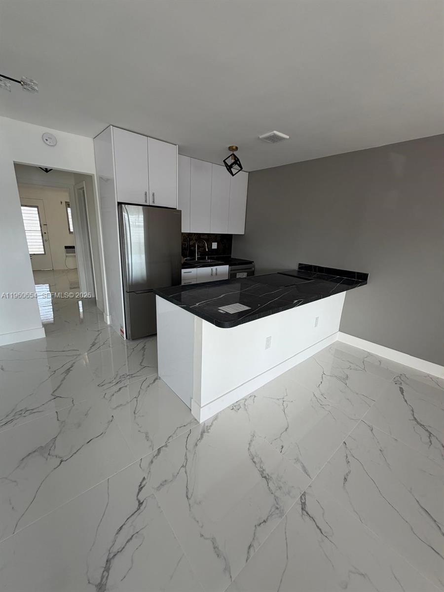 ROLEN LAKE GARDENS CO-OP - Residential