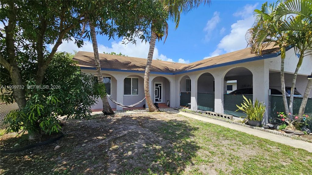 Photo of 117 NW 11th Ave, Dania Beach, FL 33004 (MLS # A11999732)