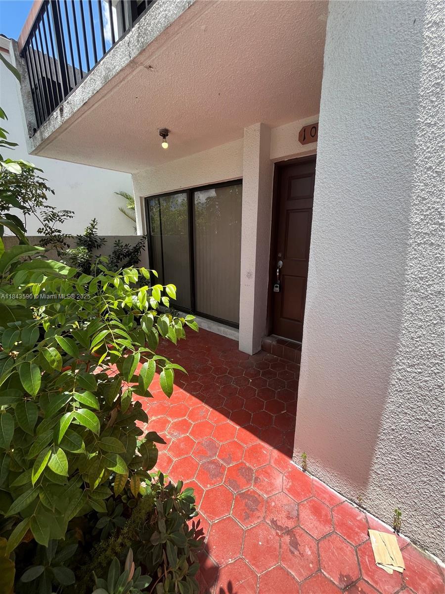 HIGHLANDS AT KENDALL LKS - Residential