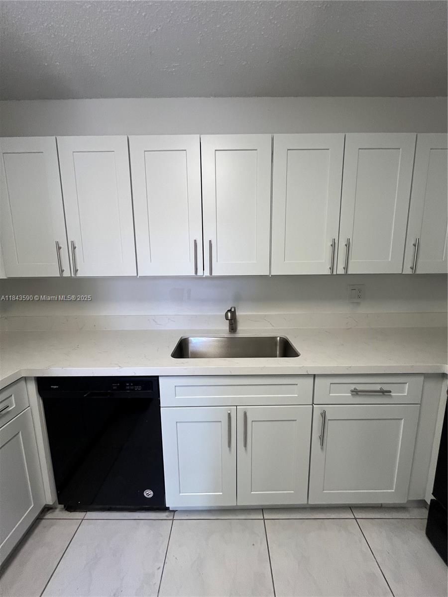 HIGHLANDS AT KENDALL LKS - Residential