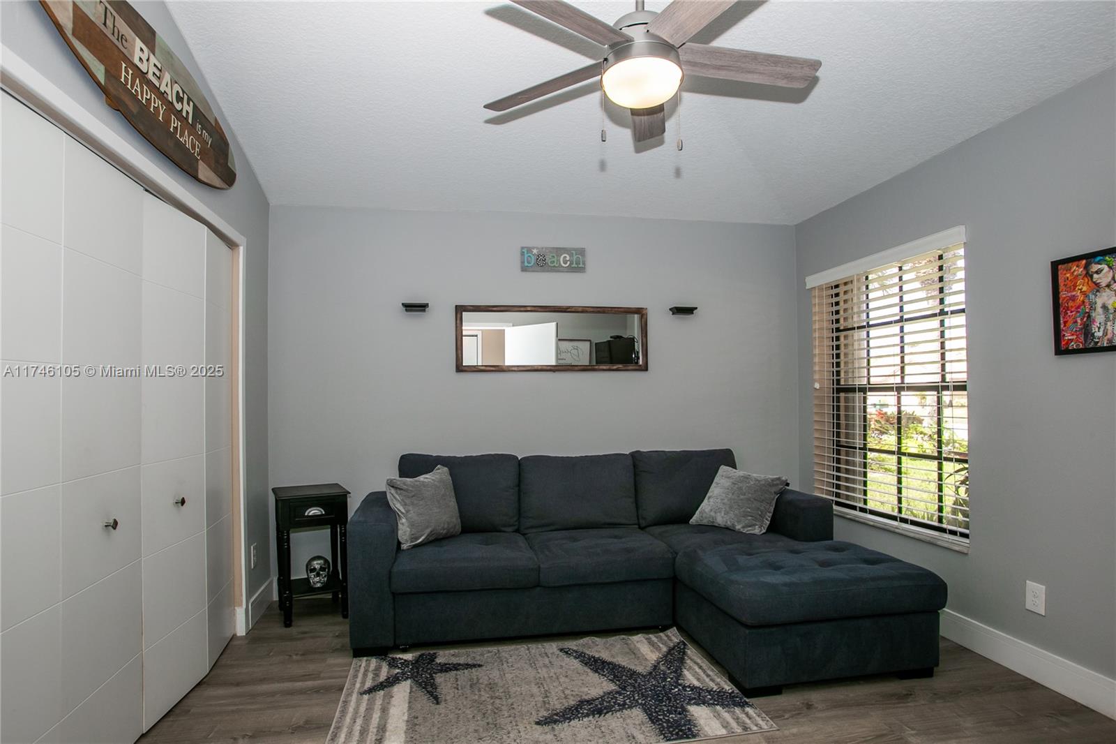 ABERDEEN 4 - Residential