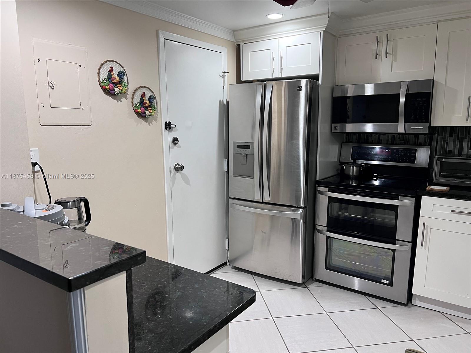 PLANTATION PLACE CONDO - Residential