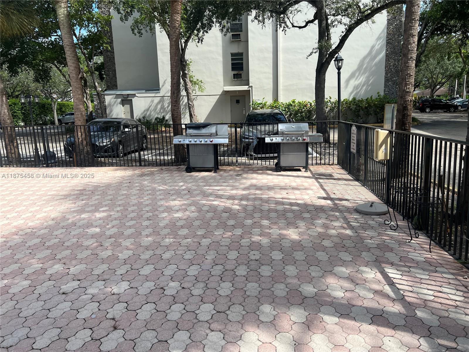 PLANTATION PLACE CONDO - Residential