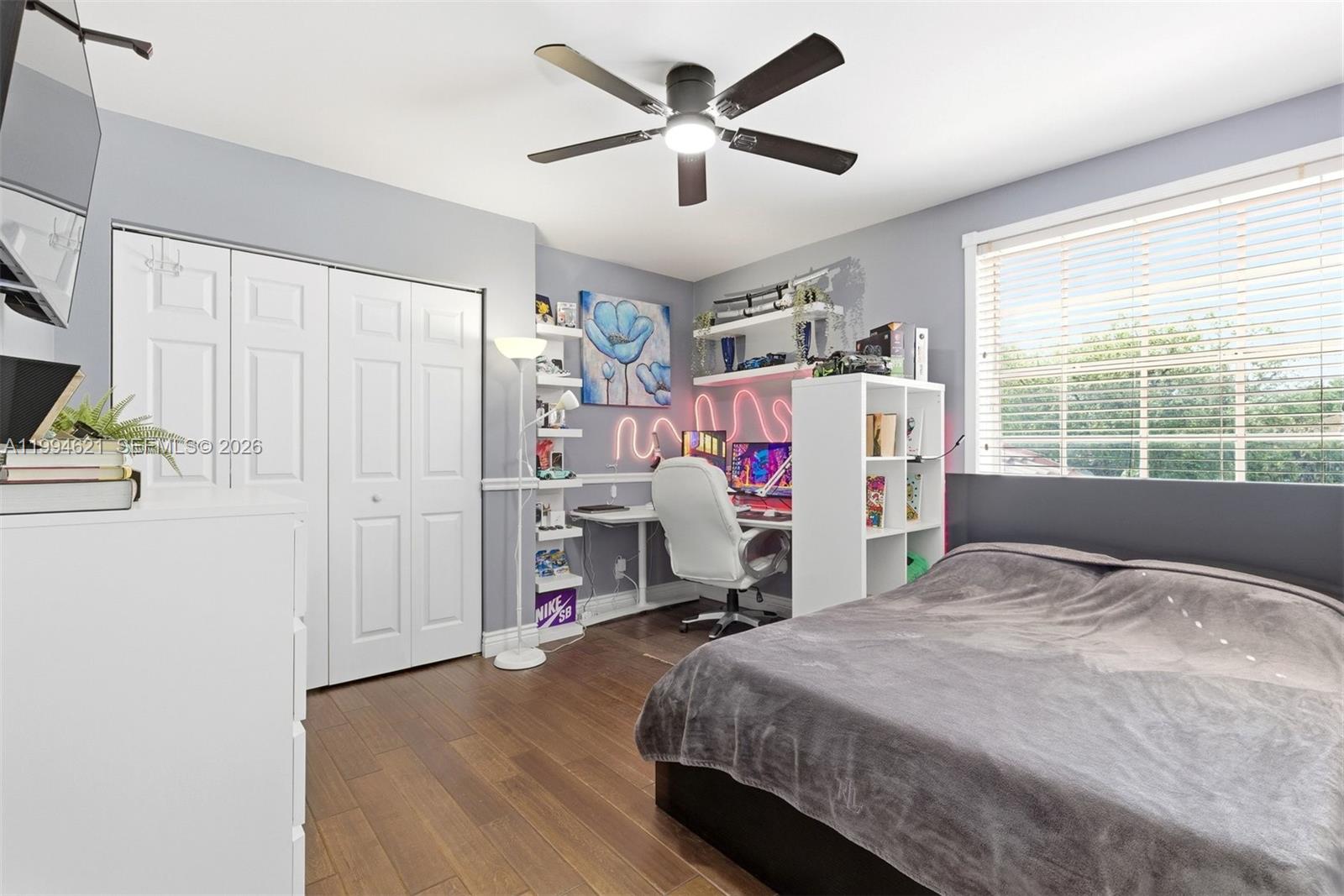 COUNTRYS POINT - Residential