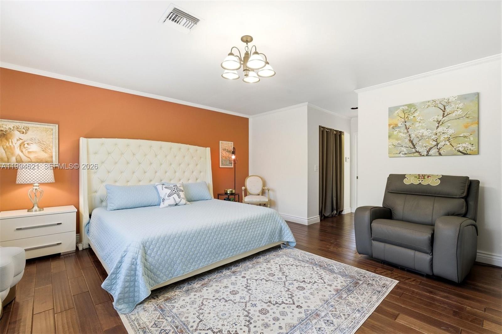 COUNTRYS POINT - Residential