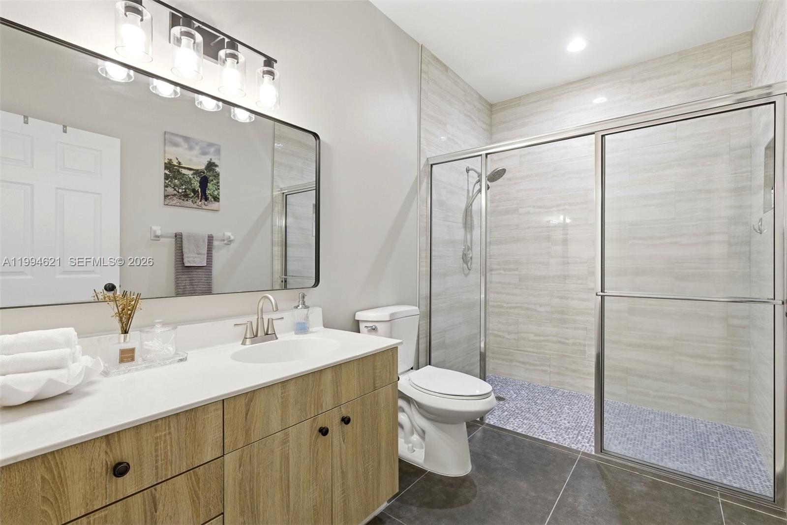 COUNTRYS POINT - Residential