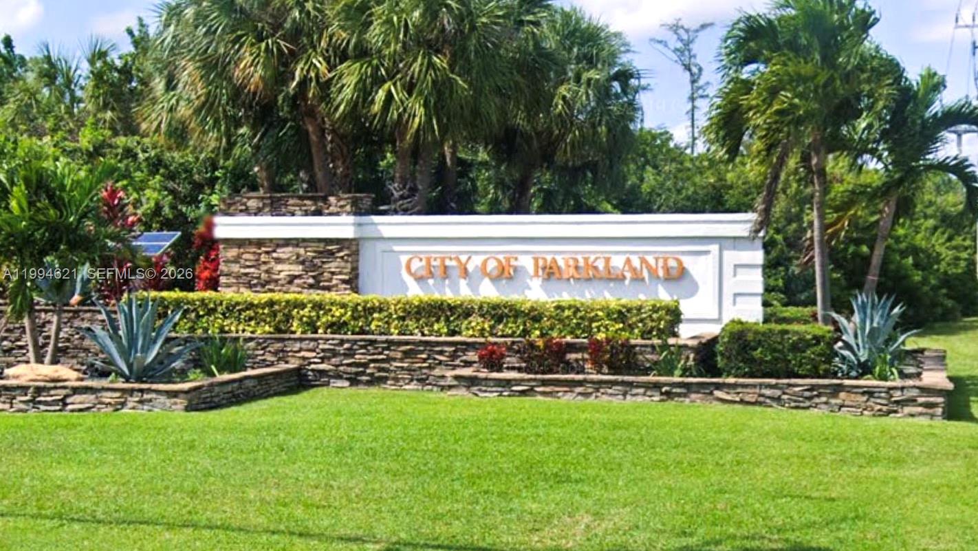 COUNTRYS POINT - Residential