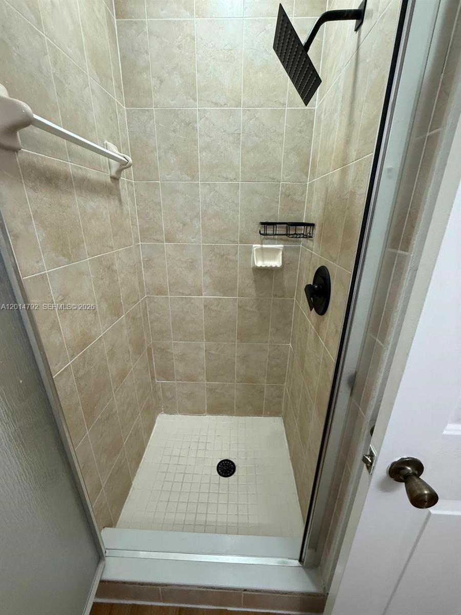 IBIS VILLA AT MIAMI GARDE - Residential Lease