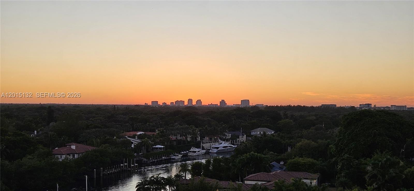 GABLES WATERWAY TOWERS CO - Residential Lease