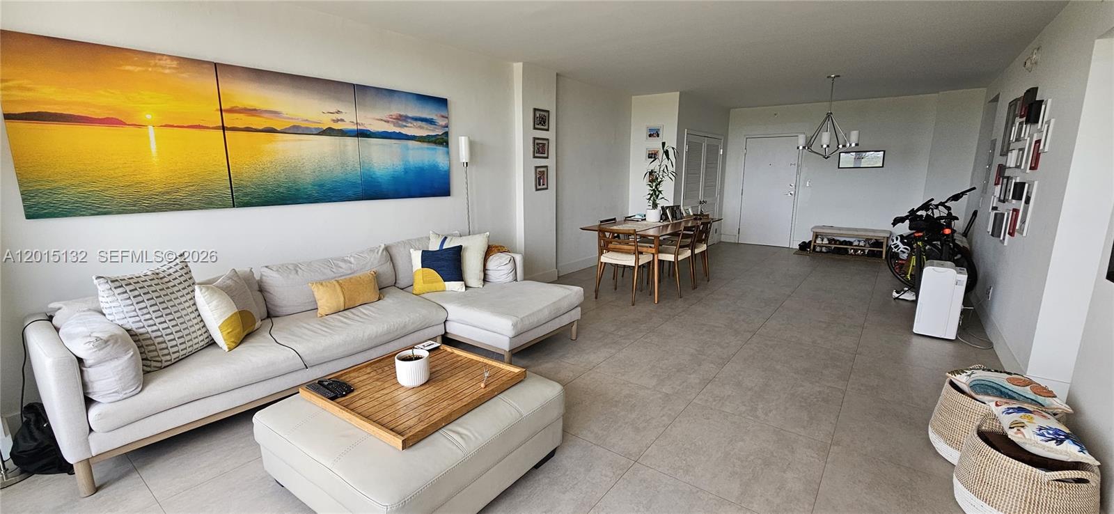 GABLES WATERWAY TOWERS CO - Residential Lease