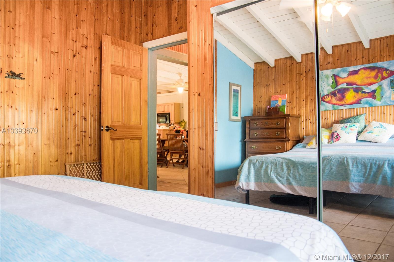 Key Largo Beach - Residential