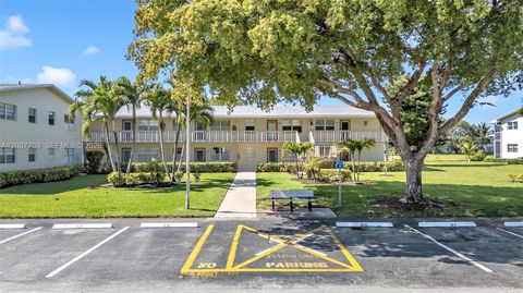 Tiny photo for 494 W Tilford W #494, Deerfield Beach, FL 33442 (MLS # A12007759)