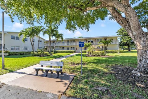Tiny photo for 494 W Tilford W #494, Deerfield Beach, FL 33442 (MLS # A12007759)