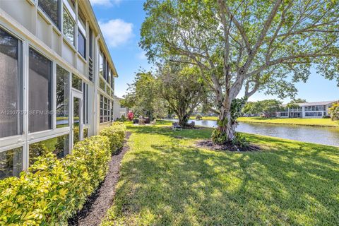 Tiny photo for 494 W Tilford W #494, Deerfield Beach, FL 33442 (MLS # A12007759)