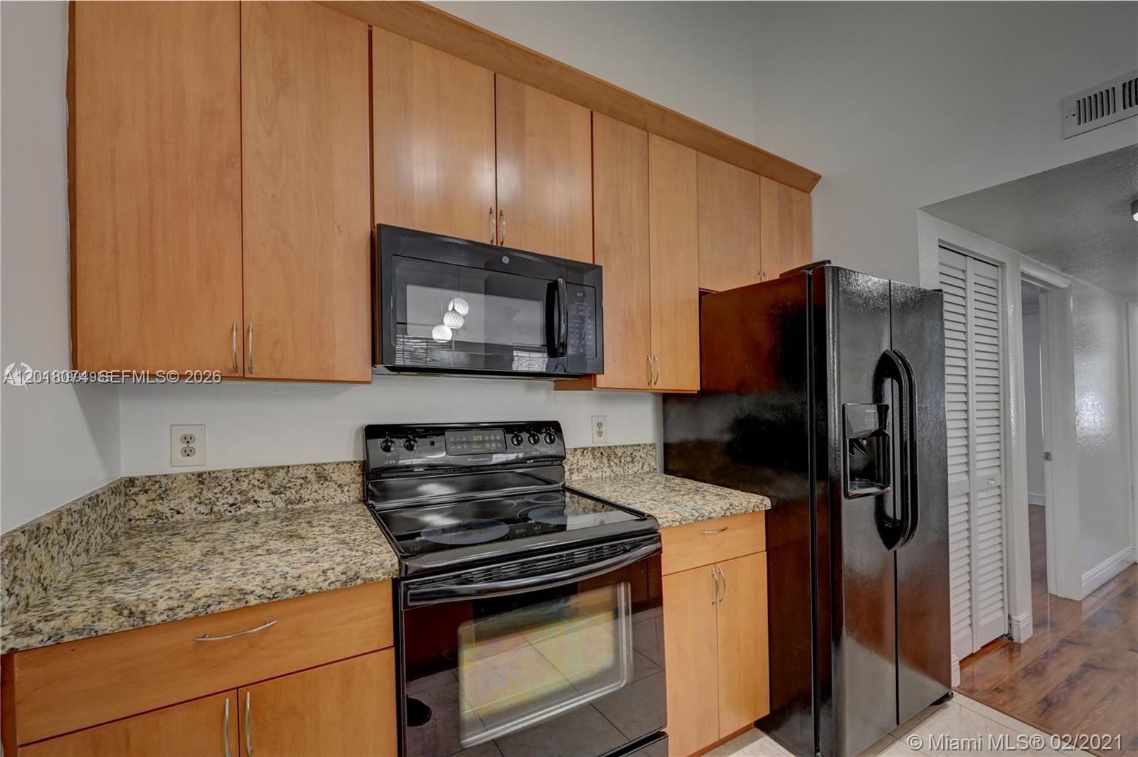 LAKEVIEW CLUB CONDO - Residential