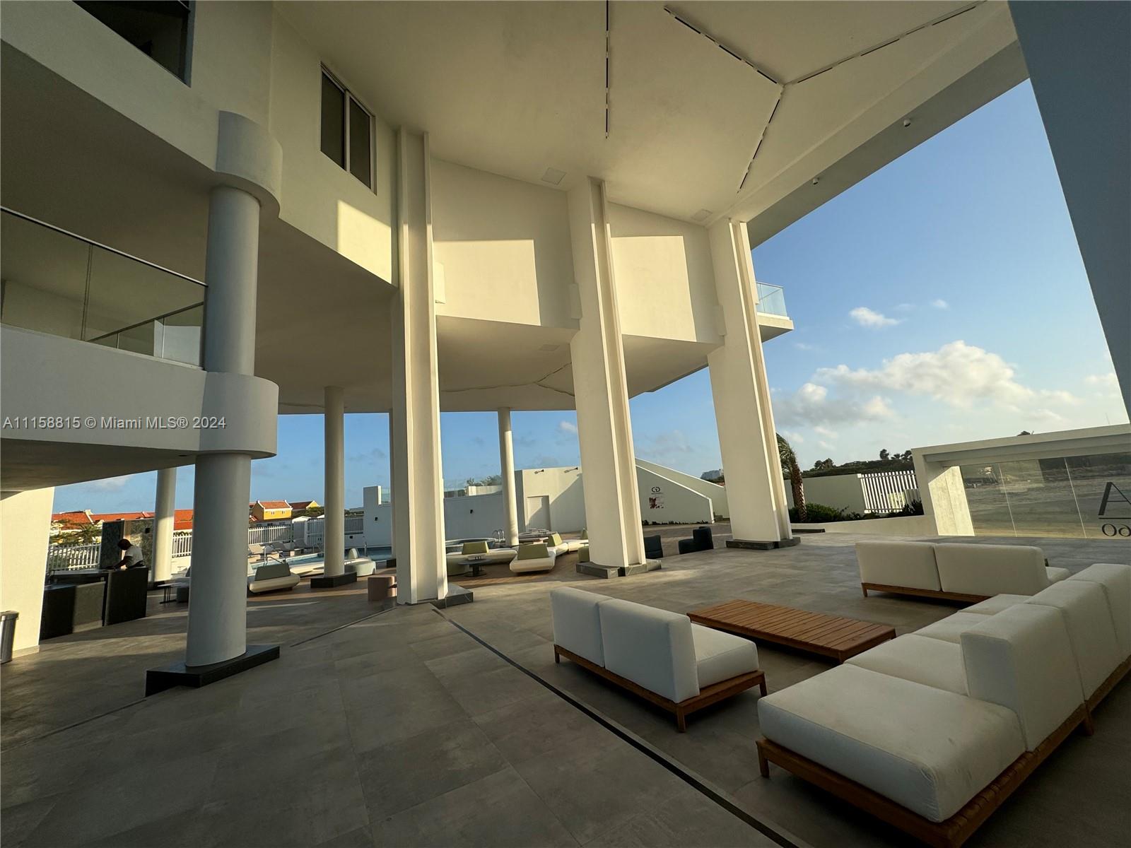 Corner Penthousewith full city, ocean and entire Island view. The awe-inspiring Rooftop Terrace ARUBA's BestLuxury meets comfort at Atlantic 360 - Italian architecture, engeniering and finishes to deliver the best of the best in construction in the best Island of the caribbean- ARUBA. The most elegant residences On the most beautiful beach.This 3000 plus square feet condo features 3 master bedrooms/Bath plus 2 half bathrooms. Foster Kitchen, 76x76 Mazzari floors, impecable finishes, big pantry area, amazing views and a roof top with summer kirchen , Pergola and 1000 plus square feet of entertainment space. Bring your clients or ask us for a Virtual showing. Eagle Beach is considered top 4 best beaches in the world.
Rent out or use ans the perfect workcation getaway. 4 PH only WONT LAST !