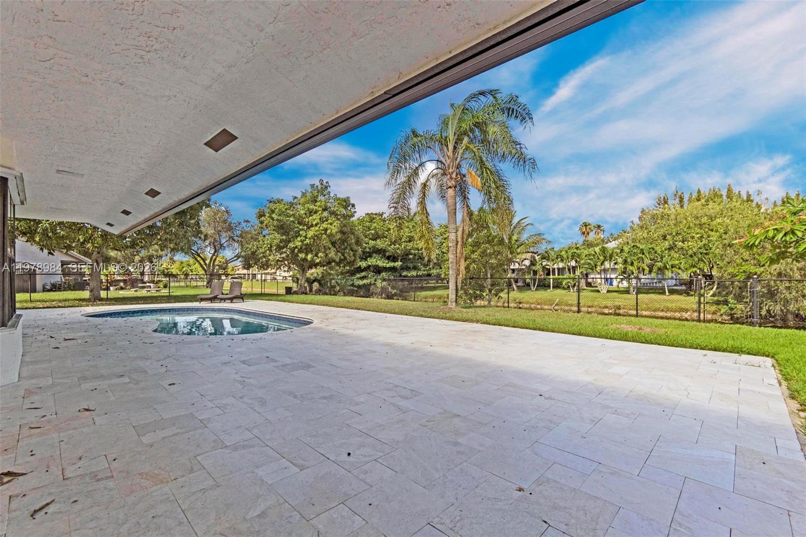 HAWKES BLUFF - Residential Lease