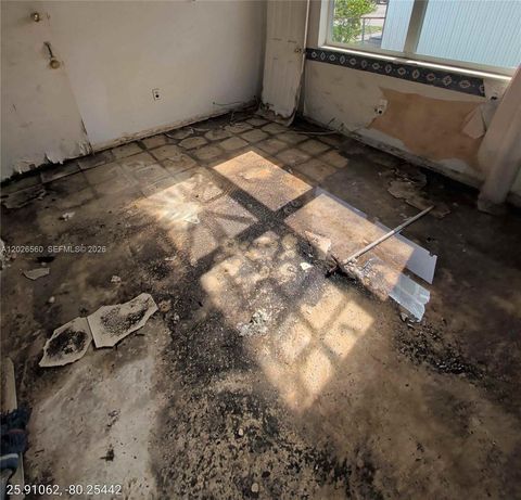 Tiny photo for 820 Curtiss Dr, Opa Locka, FL 33054 (MLS # A12026560)