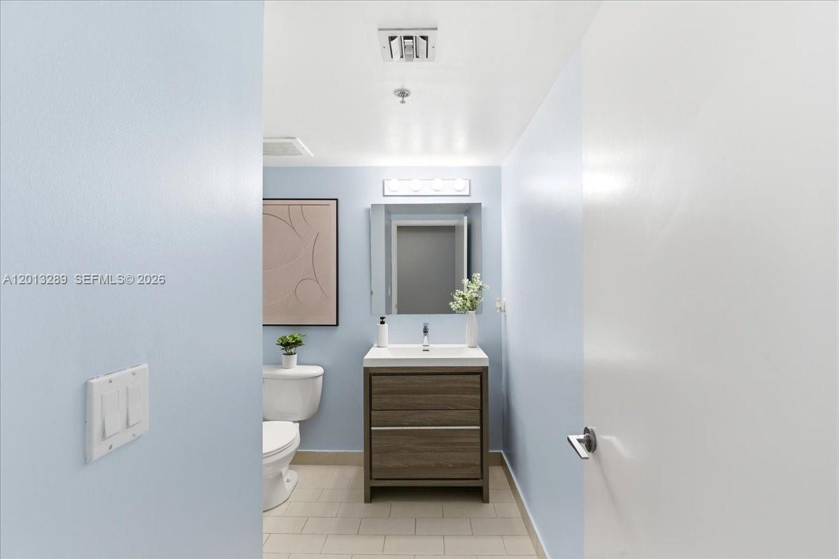 THE AXIS ON BRICKELL II C - Residential