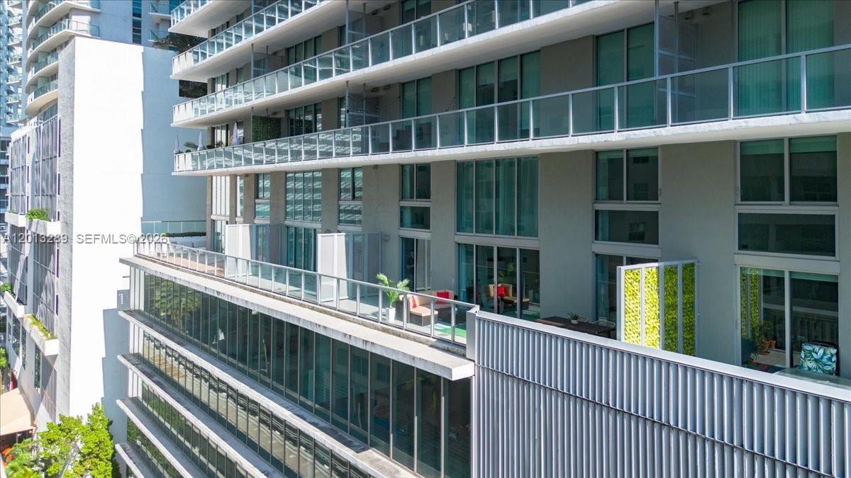 THE AXIS ON BRICKELL II C - Residential