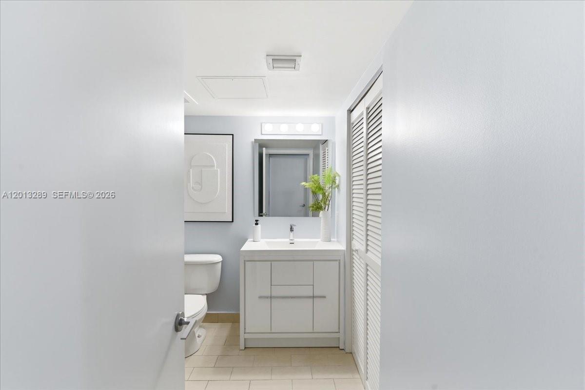 THE AXIS ON BRICKELL II C - Residential