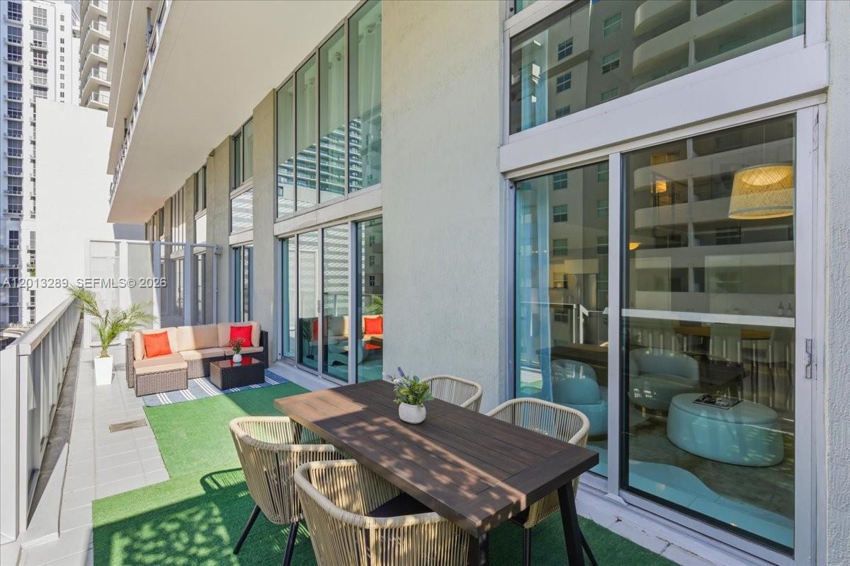 THE AXIS ON BRICKELL II C - Residential