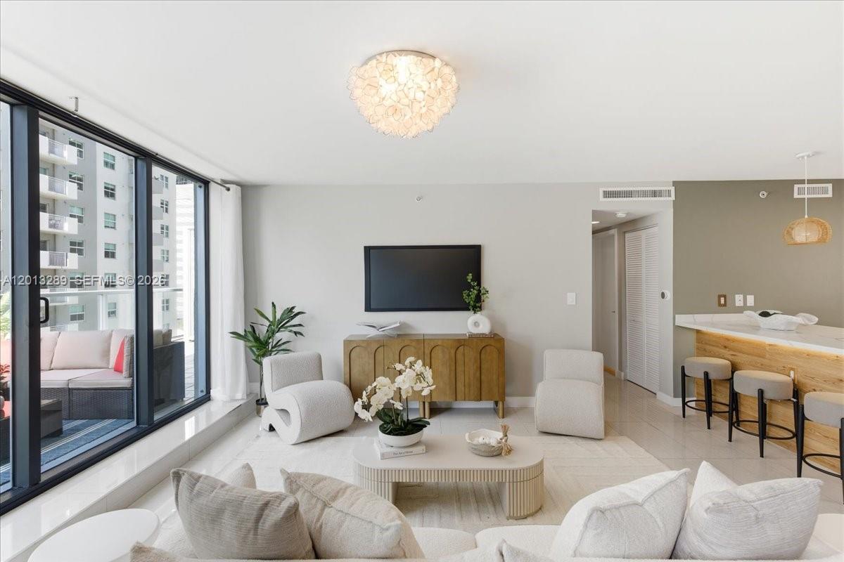 THE AXIS ON BRICKELL II C - Residential