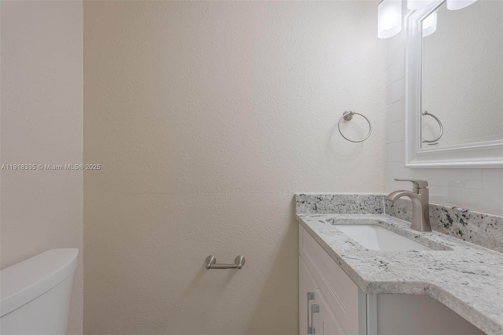 BOARDWALK CAPER - Residential