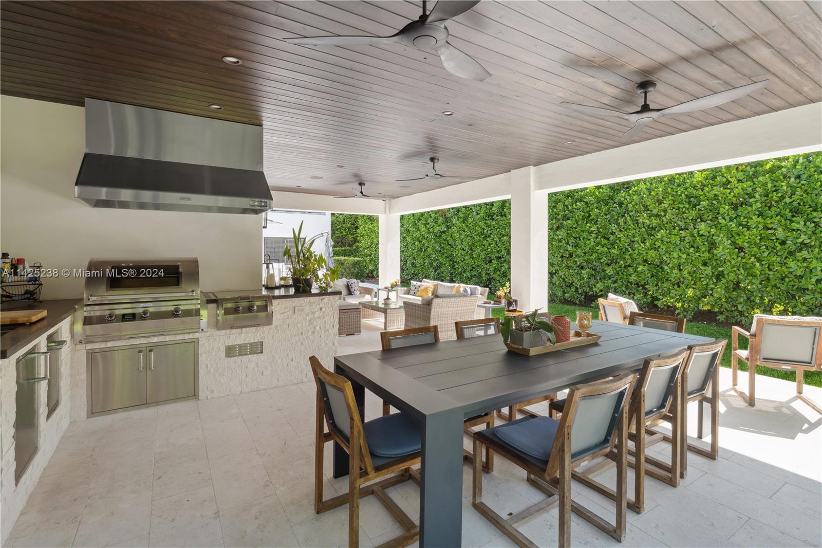 CORAL GABLES COUNTRY CLUB - Residential