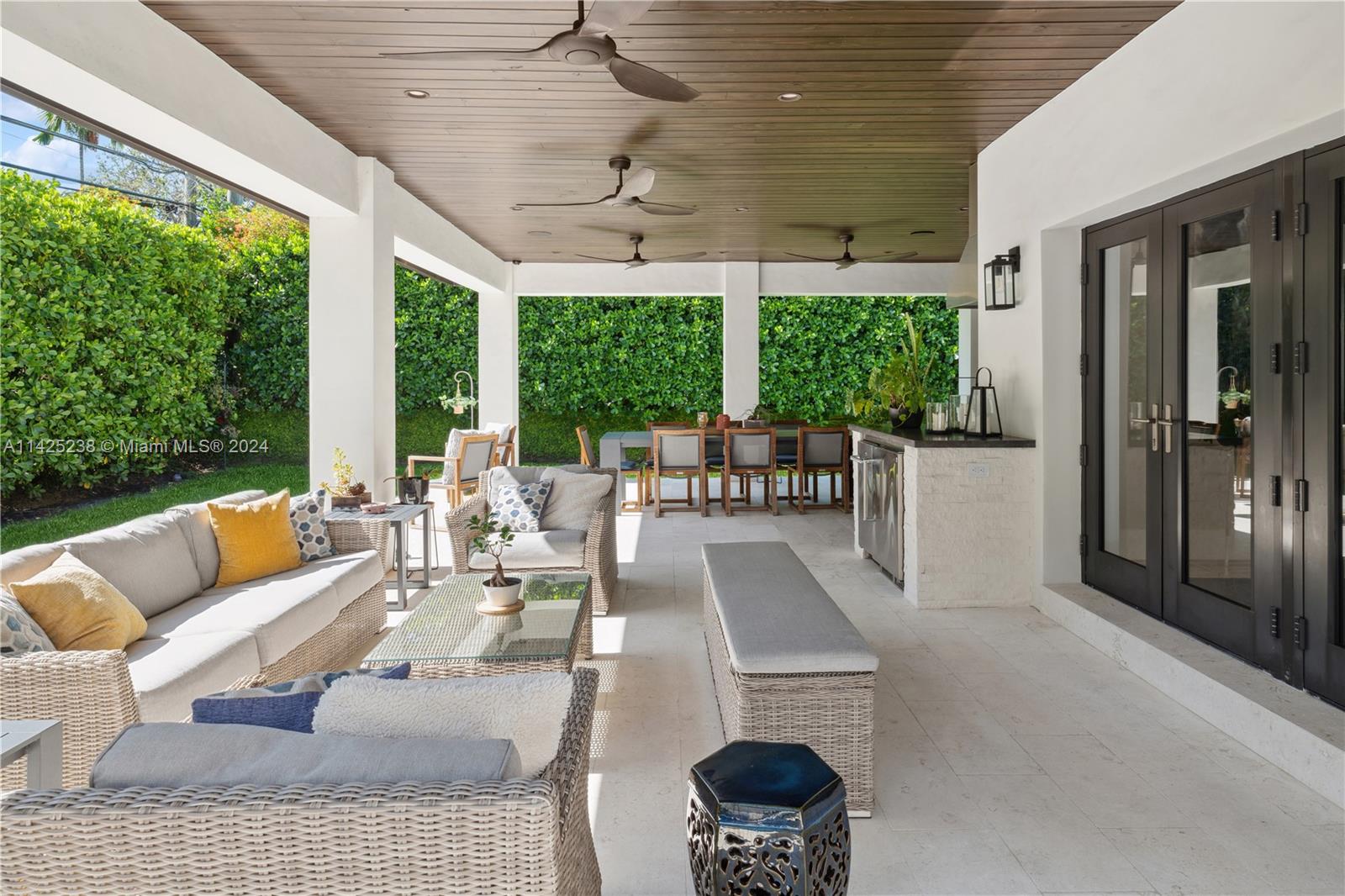 CORAL GABLES COUNTRY CLUB - Residential