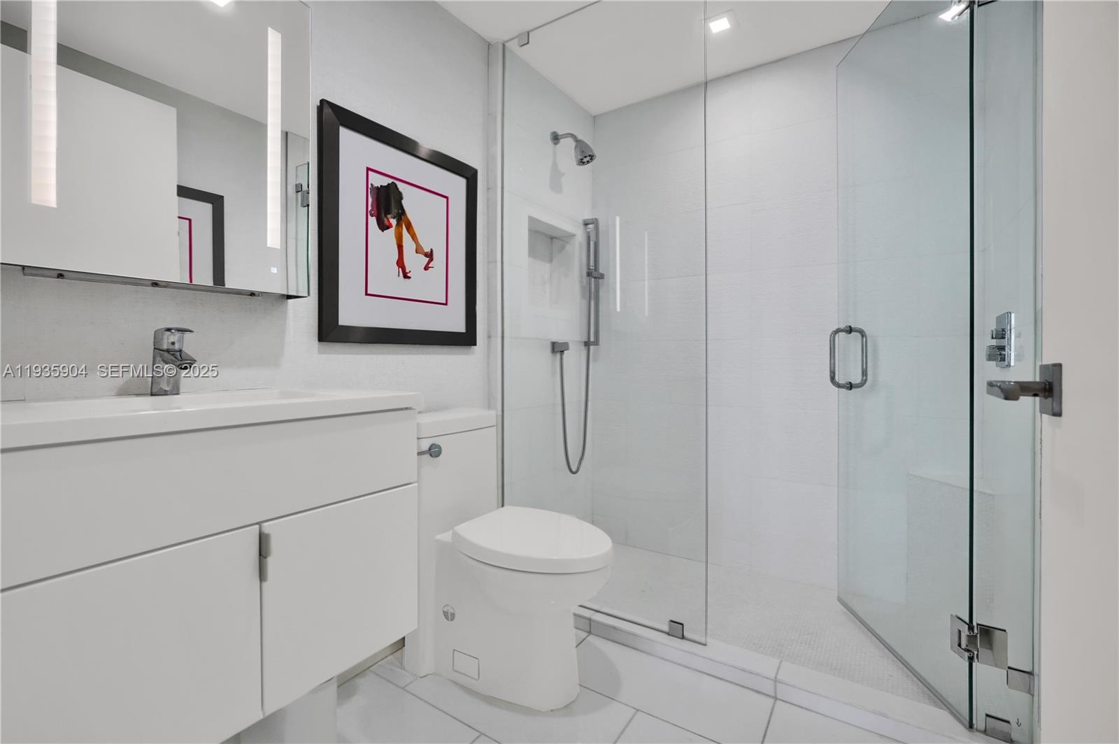 MEI CONDO - Residential