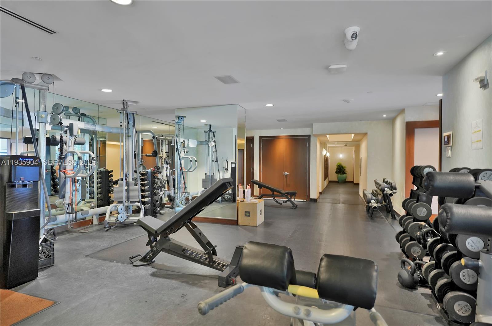 MEI CONDO - Residential