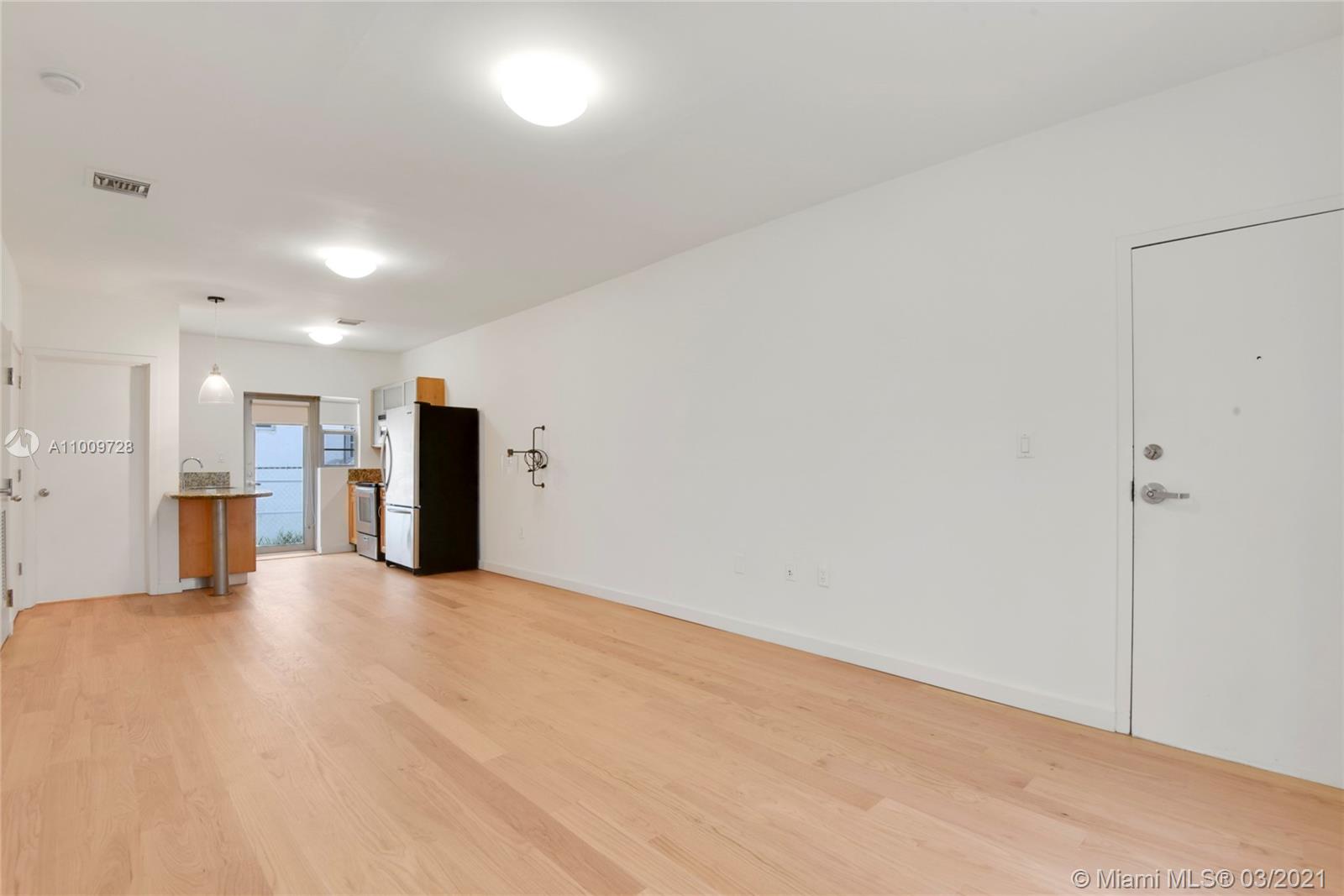 LINCOLN SUB - Residential Lease