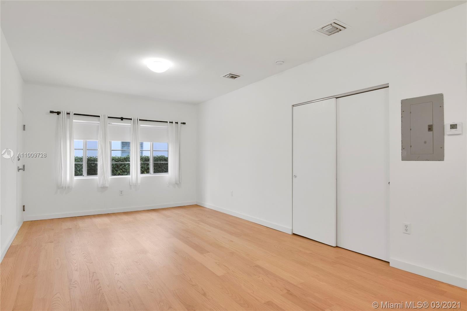 LINCOLN SUB - Residential Lease