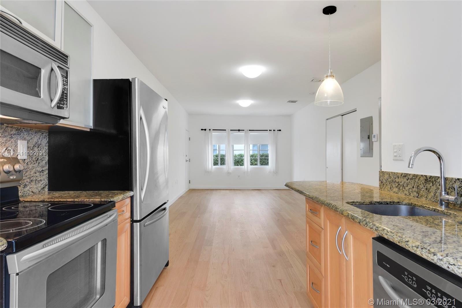 LINCOLN SUB - Residential Lease