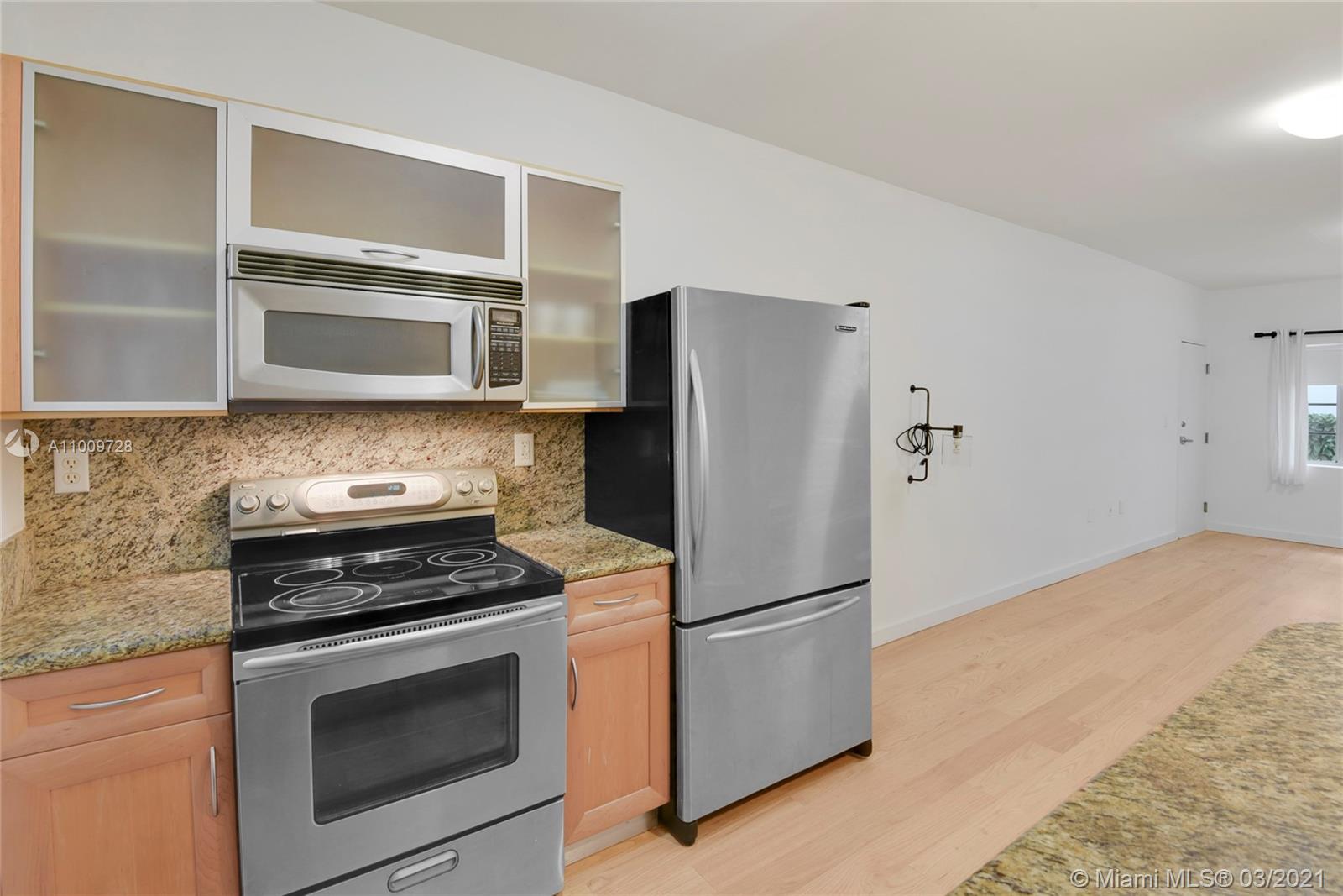 LINCOLN SUB - Residential Lease