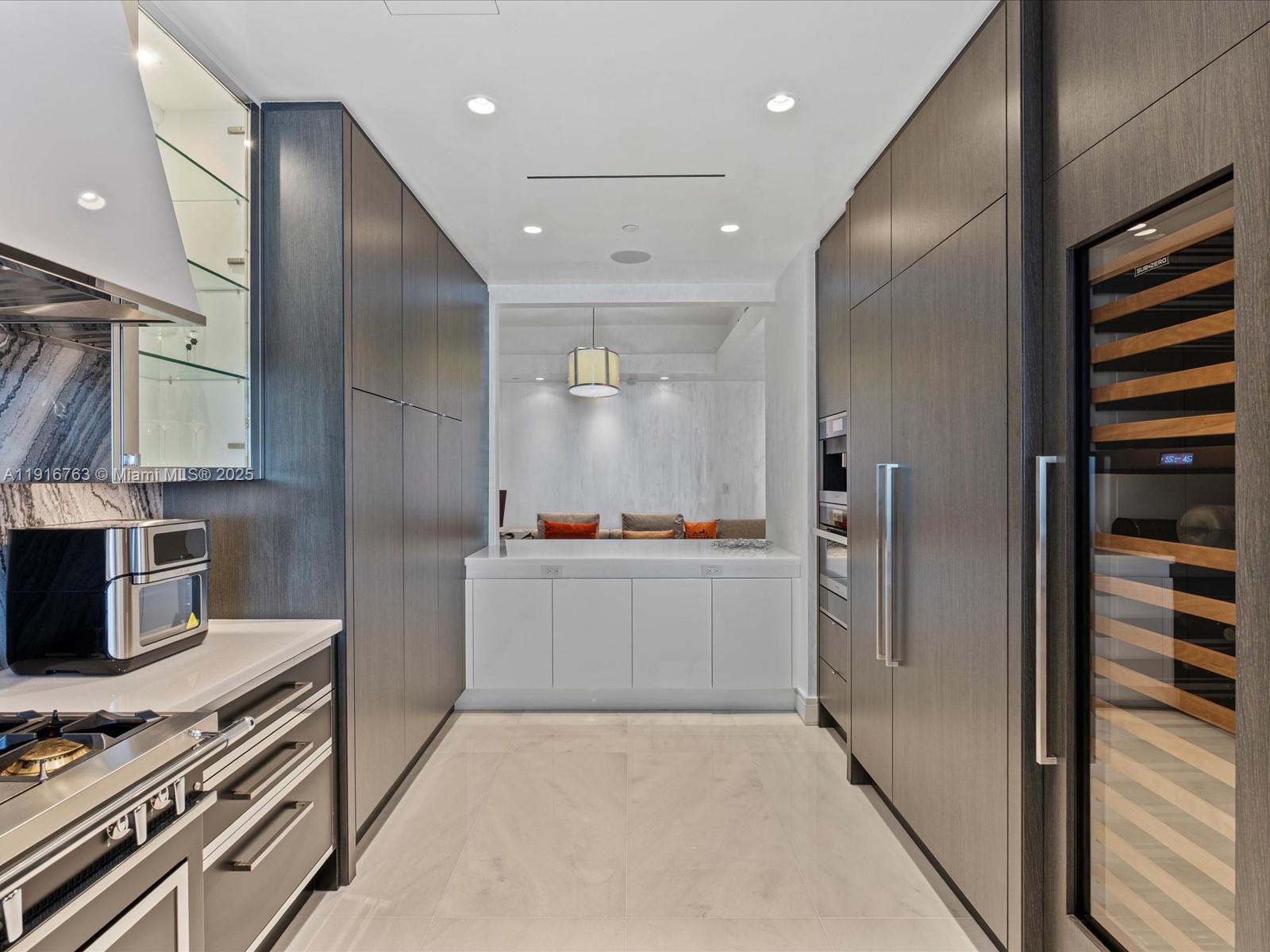 ESTATES AT ACQUALINA - Residential