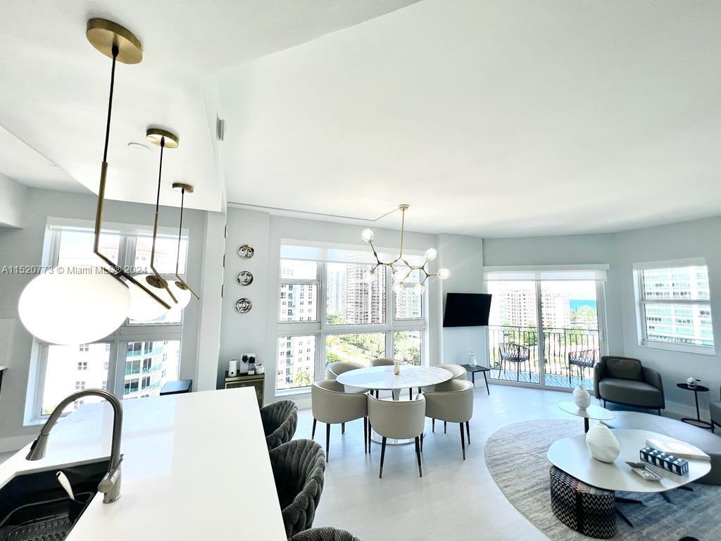 TURNBERRY VILLAGE SO TOWER - Residential Lease