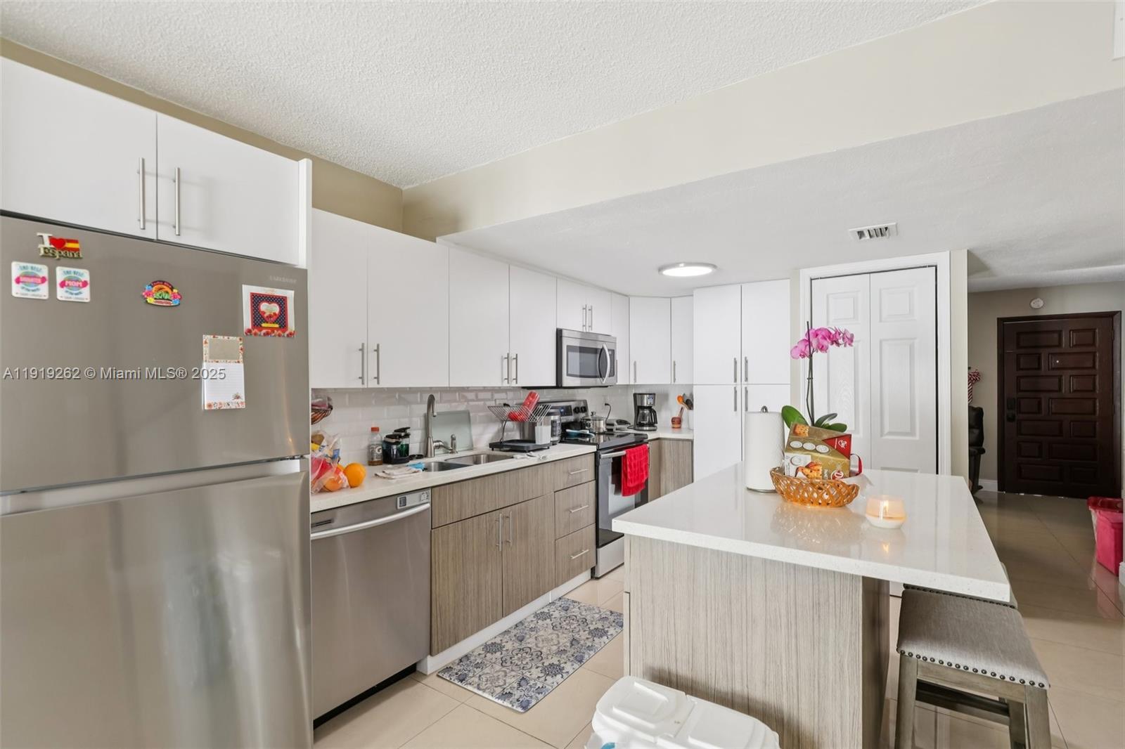 TOLEDO VILLAS CONDO - Residential