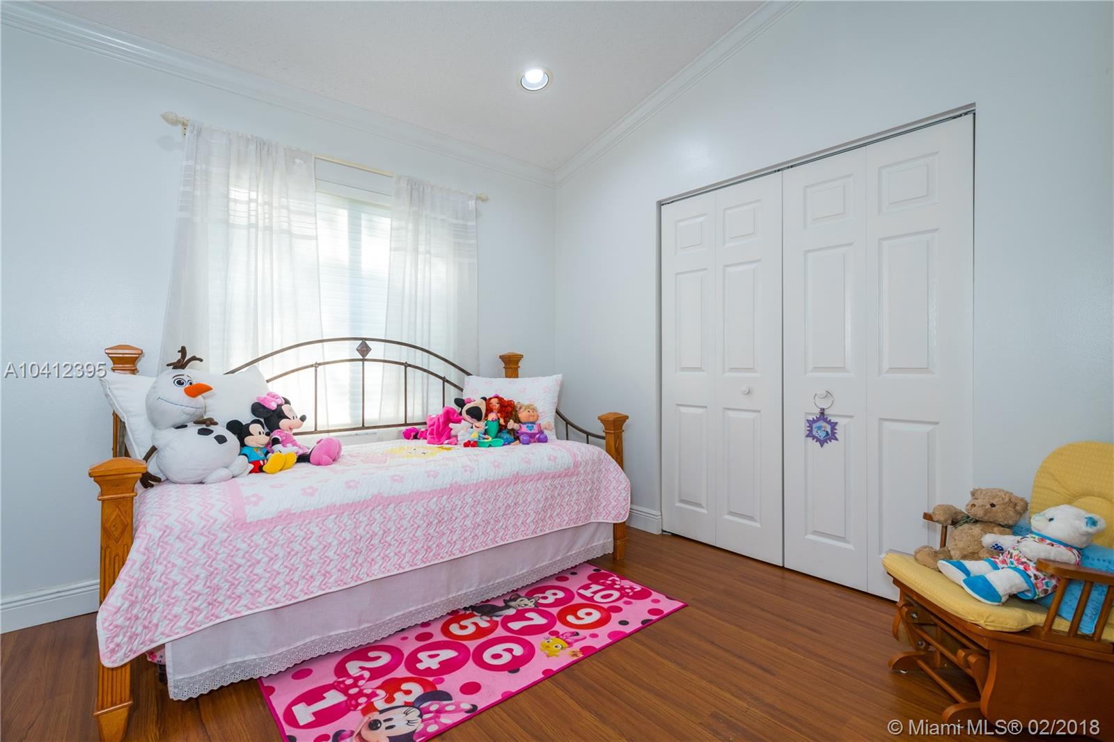 CUTLER COUNTRY GROVES 1ST - Residential