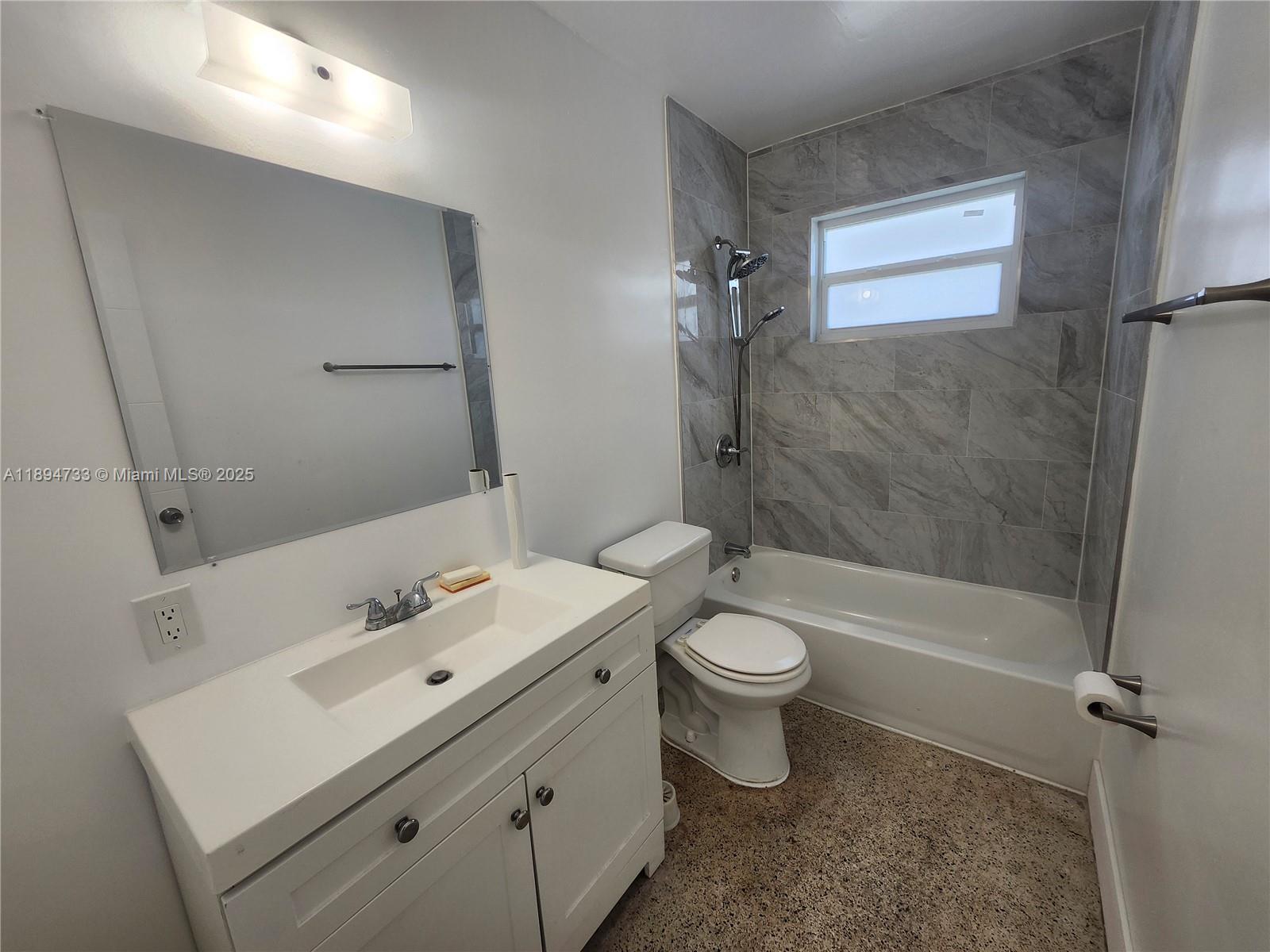 BIRD RD HIGHLANDS - Residential