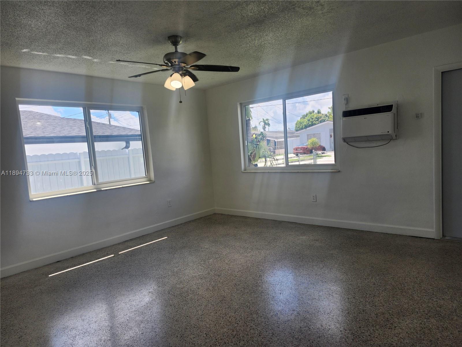 BIRD RD HIGHLANDS - Residential