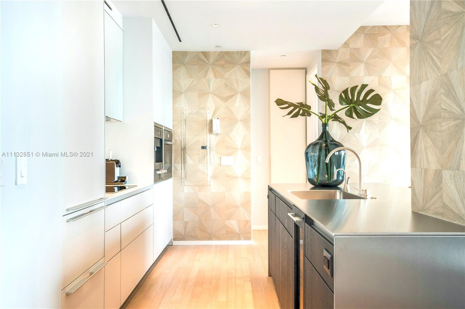 2901 COLLINS CONDO - Residential