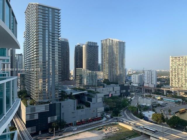 BRICKELL ON THE RIVER N T - Residential